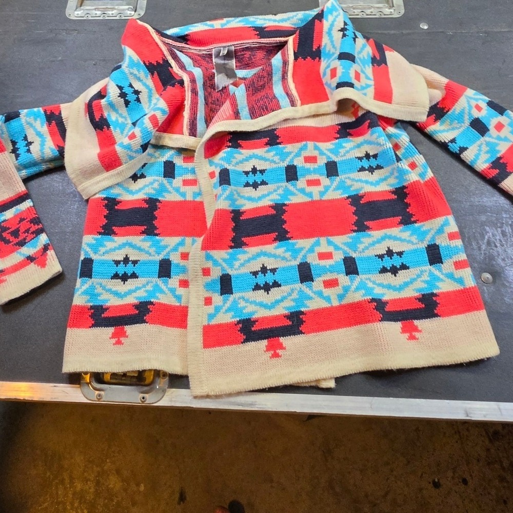 Moon Collection Southwestern Geometric Open Cardigan Red Blue Aztec $96 Medium